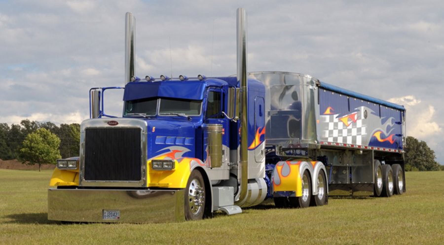 Eilen & Sons Trucking photo 4